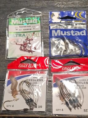 Mustad & Eagle Claw Mixed Fishing Hooks Pack Bundle #3